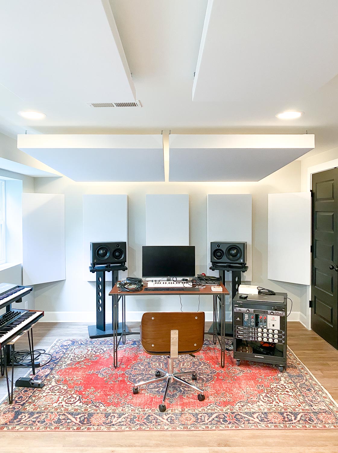 Broadband Acoustic Panels